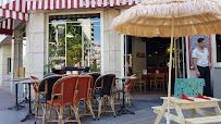 Atmosphère du Restaurant Liomar Café à Levallois-Perret - n°2
