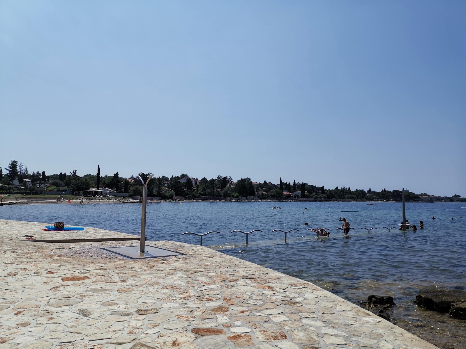 Foto von Dajla beach mit geräumiger strand