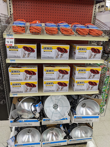 Shopping Mall «Heart of Florida Shopping Center», reviews and photos, 35910 US-27, Haines City, FL 33844, USA