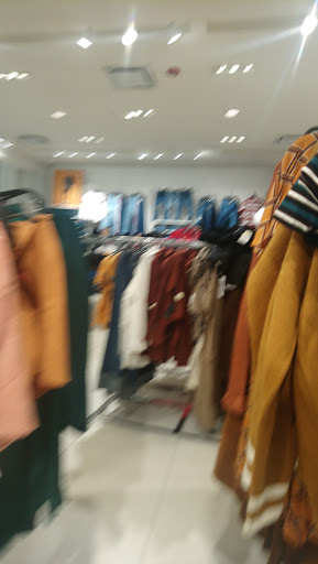 Clothing Store «Forever 21», reviews and photos, 1701 Sunrise Hwy C1, Bay Shore, NY 11706, USA