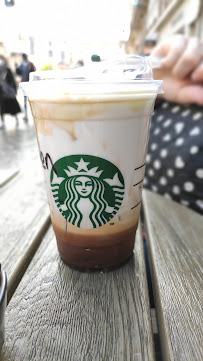 Café du Restaurant servant le petit-déjeuner Starbucks à Lille - n°17