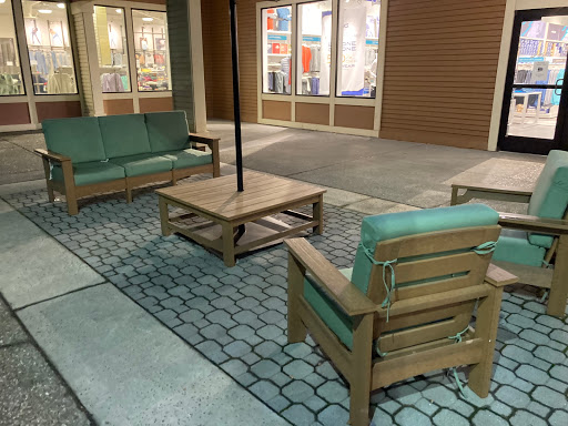 Shopping Mall «Vacaville Premium Outlets», reviews and photos, 321 Nut Tree Rd, Vacaville, CA 95687, USA