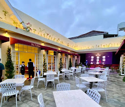 Swiss Cafe photo