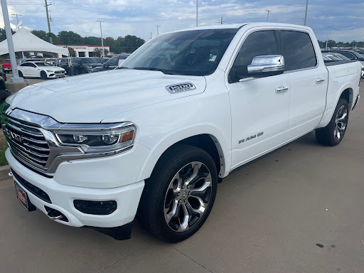 Car Dealer «Peters Chevrolet Chrysler Jeep Dodge Ram Fiat», reviews and photos, 4181 US-259, Longview, TX 75605, USA