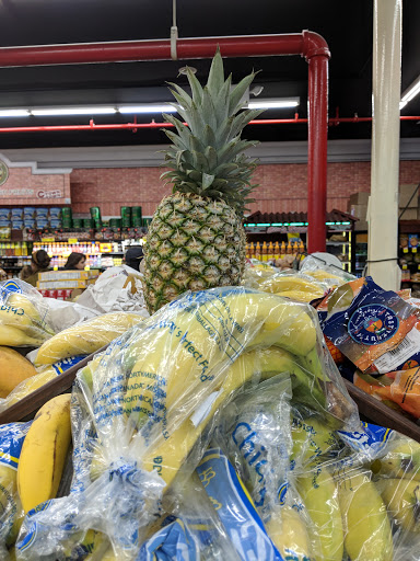 Grocery Store «C-Town Supermarkets», reviews and photos, 560 W 125th St, New York, NY 10027, USA