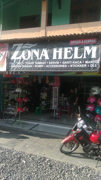 Toko HELM 'Zona Helm Prembun'