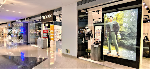 Geox