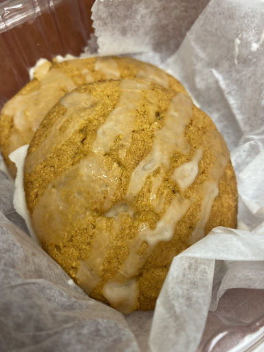 Natural Foods Store «Benefit Your Life Gluten Free Market and Bakery», reviews and photos, 620 N Campbell Station Rd #24, Knoxville, TN 37934, USA