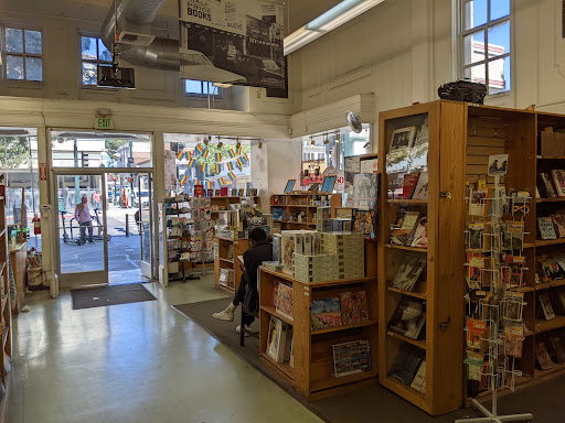 Book Store «Half Price Books», reviews and photos, 2036 Shattuck Ave, Berkeley, CA 94704, USA