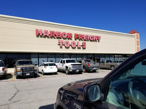 Hardware Store «Harbor Freight Tools», reviews and photos, 7523 Boulevard 26, North Richland Hills, TX 76180, USA
