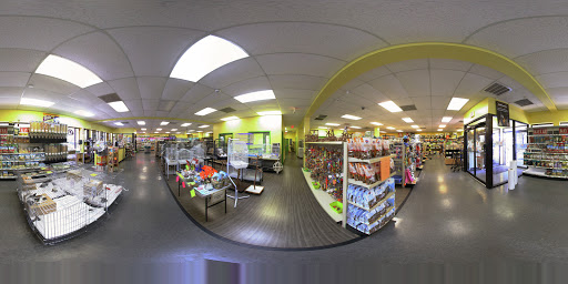 Pet Supply Store «Our Pet World», reviews and photos, 380 Semoran Commerce Pl, Apopka, FL 32703, USA