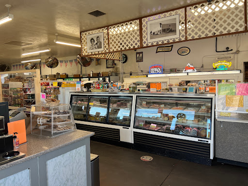Supermarket «Colombi Market And Deli», reviews and photos, 647 E Oak St, Fort Bragg, CA 95437, USA