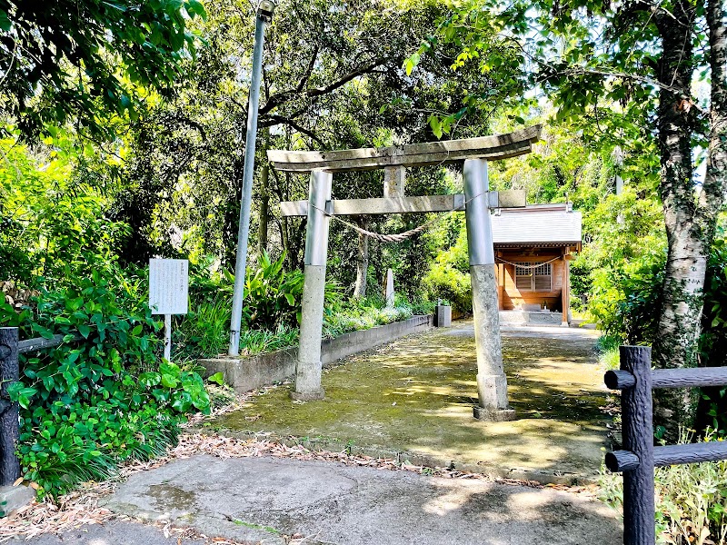 中津産土神社