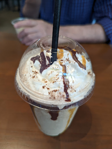 Chocolate Shop «French Broad Chocolate Lounge», reviews and photos, 10 S Pack Square, Asheville, NC 28801, USA