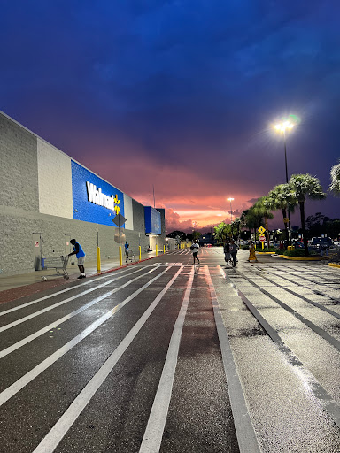 Department Store «Walmart Supercenter», reviews and photos, 19975 S Tamiami Trail, Estero, FL 33928, USA