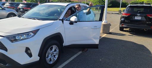 Car Dealer «Toyota of Braintree», reviews and photos, 210 Union St, Braintree, MA 02184, USA