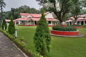 MPT Amaltas, Pachmarhi image