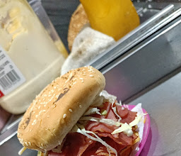 Hamburguesa lalos photo