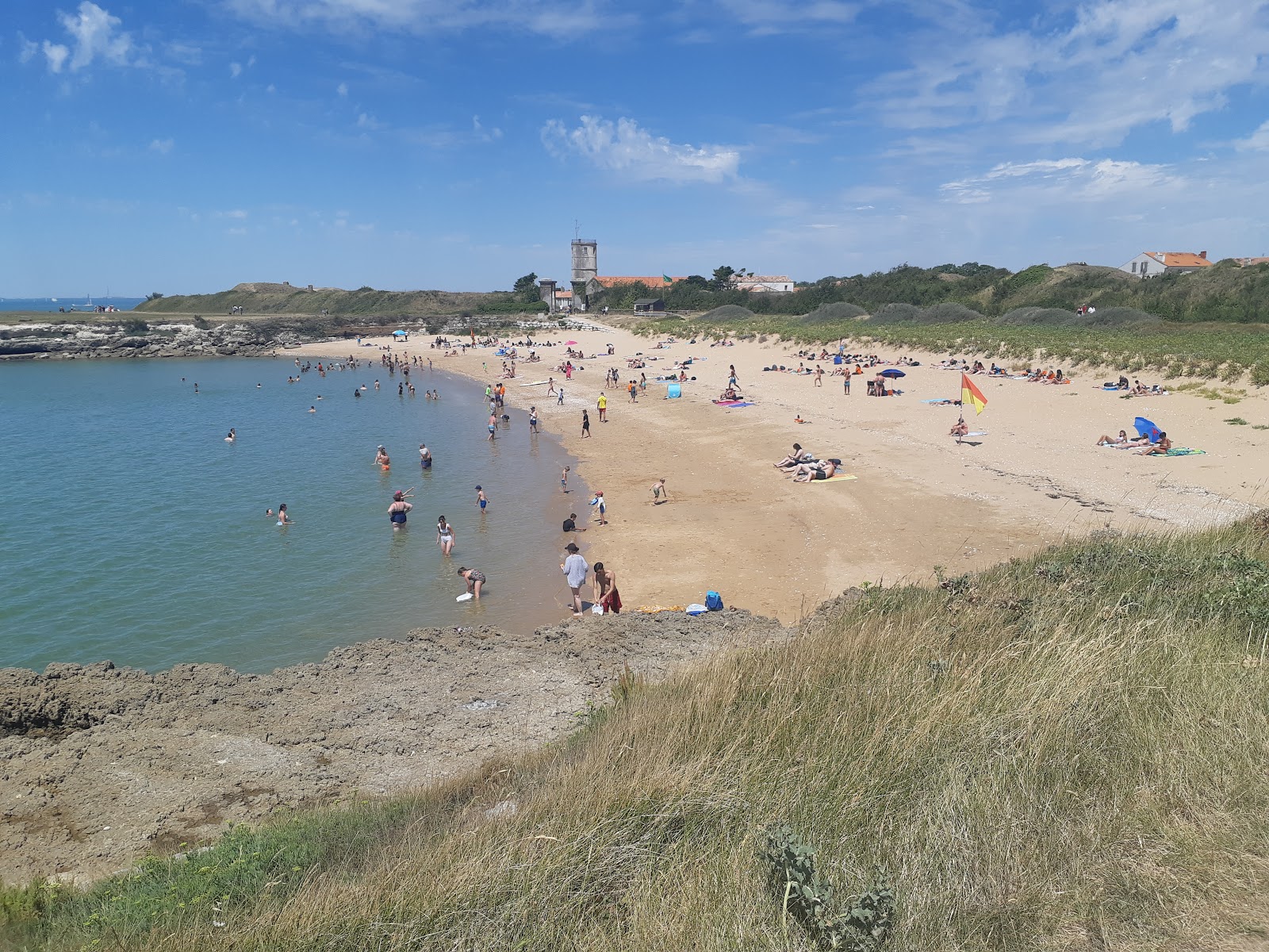 Plage de l'Anse de la Croix'in fotoğrafı çok temiz temizlik seviyesi ile