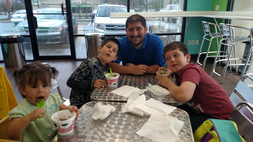 Frozen Yogurt Shop «Sweet Frog», reviews and photos, 4871 US-90, Pace, FL 32571, USA