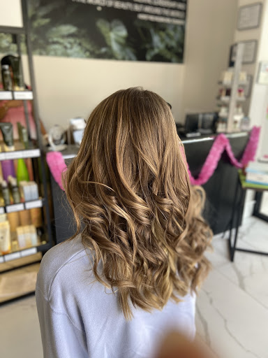 Hair Salon «The Full Spectrum Hair salon», reviews and photos, 305 E Farm to Market Rd 544 #911, Murphy, TX 75094, USA