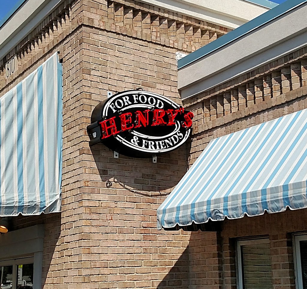 Henry's Restaurant 45875