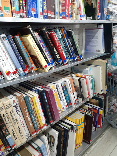 Thrift Store «Red White & Blue Thrift Store», reviews and photos, 12640 NE 6th Ave, Miami, FL 33161, USA