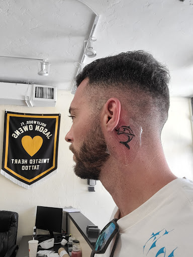 Tattoo Shop «Twisted Heart Tattoo», reviews and photos, 936 N Federal Hwy, Hollywood, FL 33020, USA