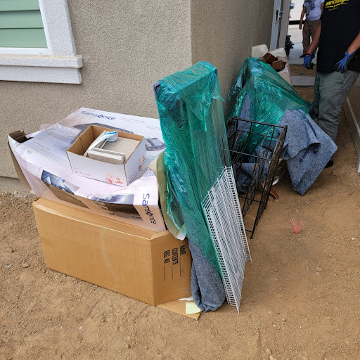 Migos Junk Removal Oxnard image