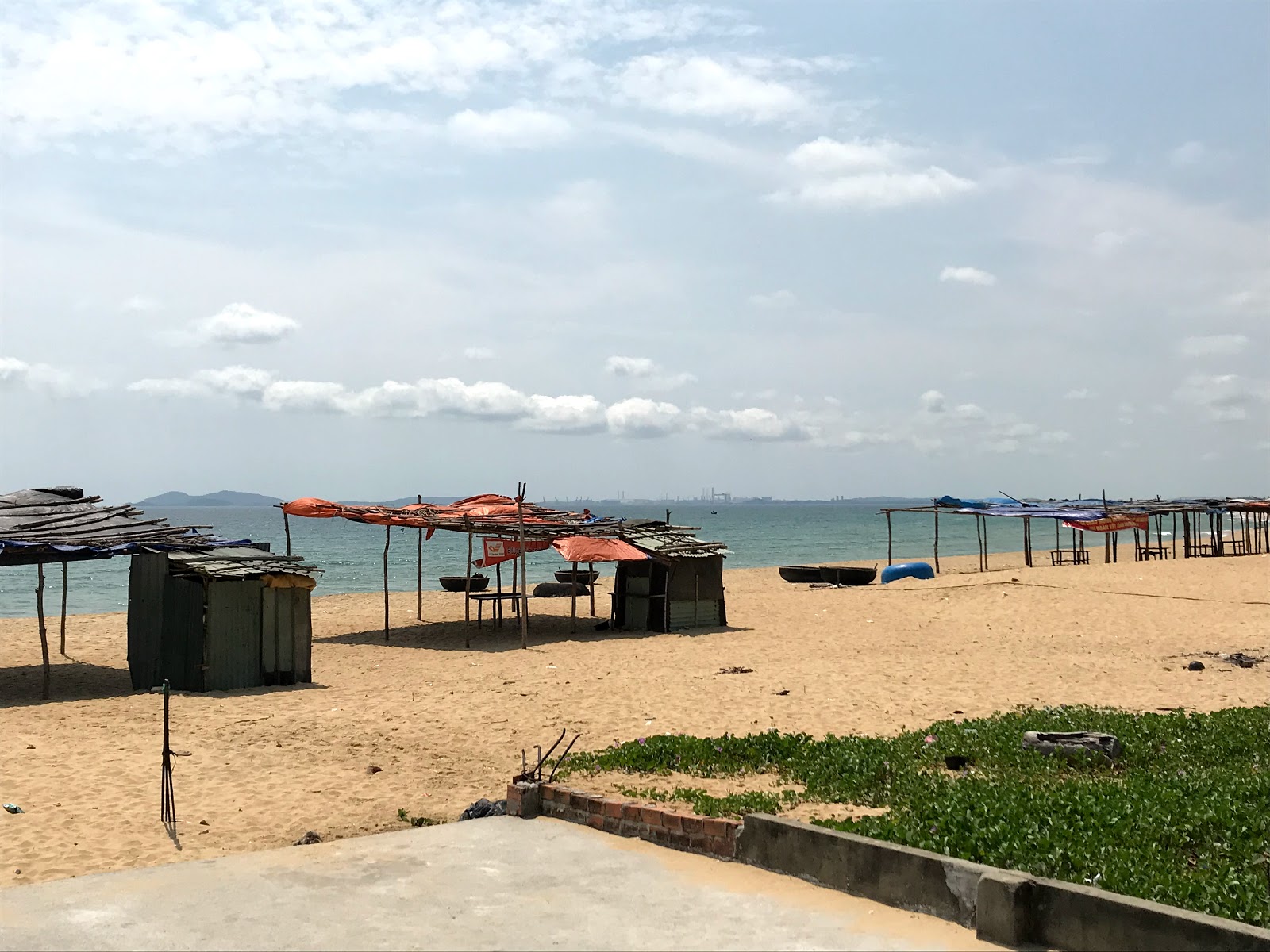 Zdjęcie Rang Beach - popularne miejsce wśród znawców relaksu