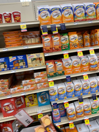 Grocery Store «Family Fare Supermarket», reviews and photos, 7402 N 30th St, Omaha, NE 68112, USA