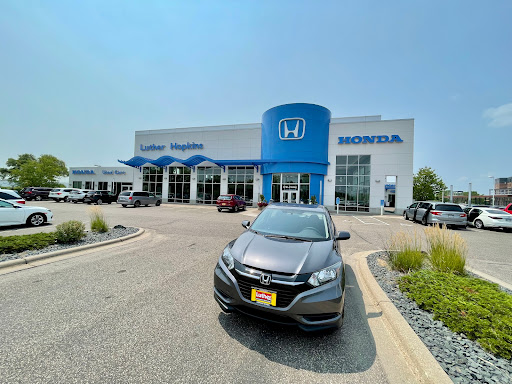 Honda Dealer «Luther Hopkins Honda», reviews and photos, 250 5th Ave S, Hopkins, MN 55343, USA