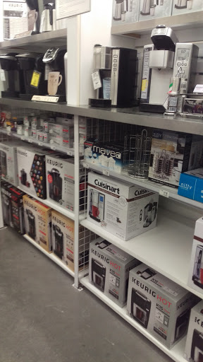 Bed Bath & Beyond image 10