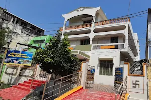 Sri Vengamamba Deluxe Ladies Hostel image