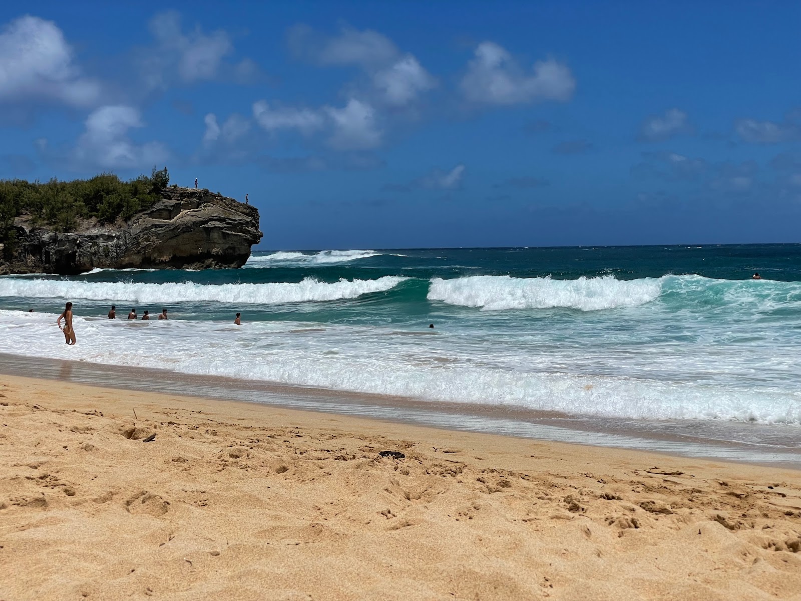 Photo de Shipwreck beach avec baie longue