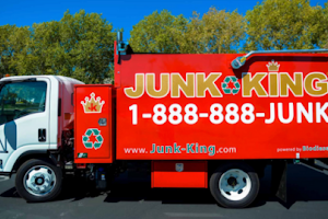 Junk King St. Louis North image