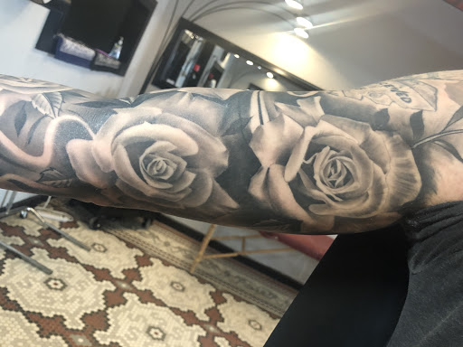 Explore couple finger tattoo ideas, creative tattoo ideas in Junction City, available at New Era Tattoo Studio