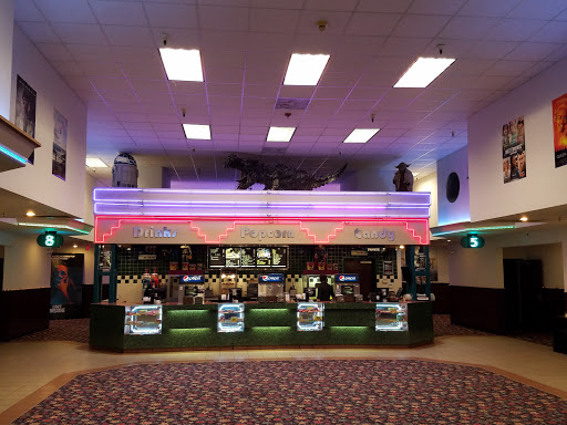 Movie Theater «Oak Grove 8 Cinema», reviews and photos, 16100 SE McLoughlin Blvd, Portland, OR 97267, USA