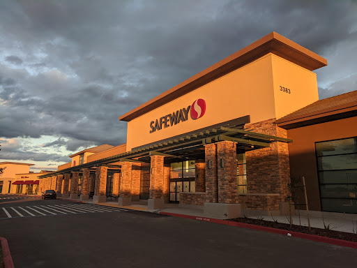 Safeway image