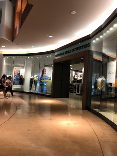 Clothing Store «AEO Factory Store», reviews and photos, 11401 NW 12th St #320, Miami, FL 33172, USA