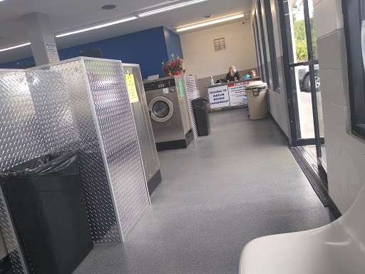 Laundromat «Marlin Avenue Coin Laundry», reviews and photos, 570 SE King Ave, Warrenton, OR 97146, USA