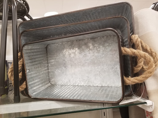 Pet Supply Store «Petco Animal Supplies», reviews and photos, 1065 Kennedy Rd, Windsor, CT 06095, USA