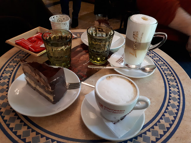 Caffé Grande Italia - Minden Ami Kávé Kft. - Kávézó