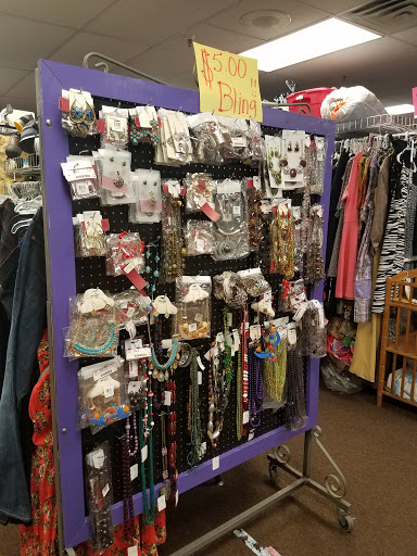 Used Clothing Store «Lovely Ladies», reviews and photos, 280 NY-211, Middletown, NY 10940, USA