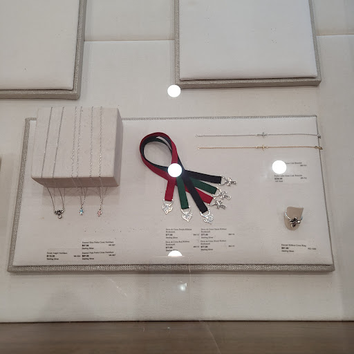 Jewelry Store «James Avery Jewelry», reviews and photos, 190 E Stacy Rd #510, Allen, TX 75002, USA