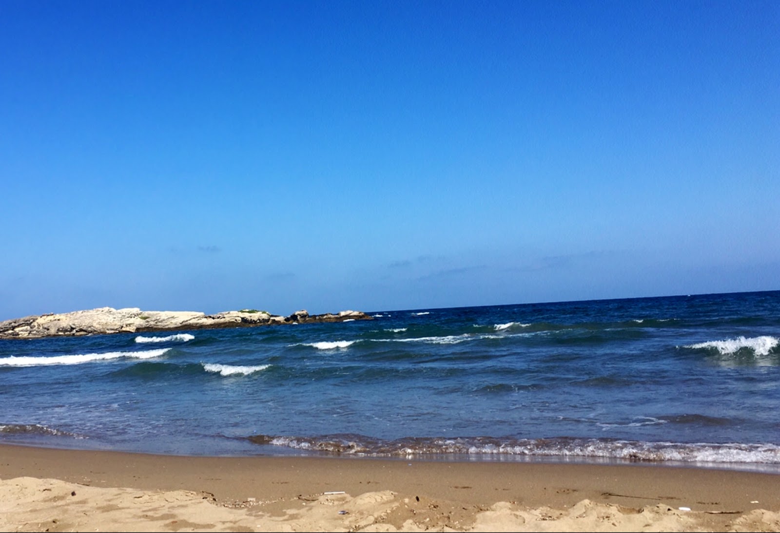 Foto di Dikili Plaji con spiaggia spaziosa