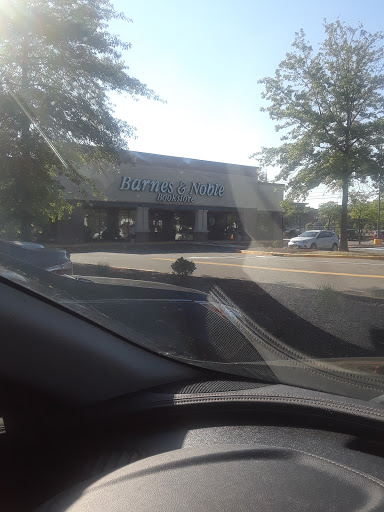 Book Store «Barnes & Noble», reviews and photos, 470 Universal Dr N, North Haven, CT 06473, USA