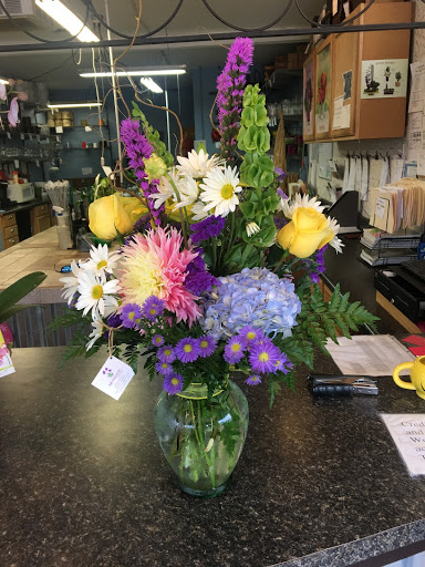 Florist «Merrimon Florist Inc», reviews and photos, 329 Merrimon Ave, Asheville, NC 28801, USA