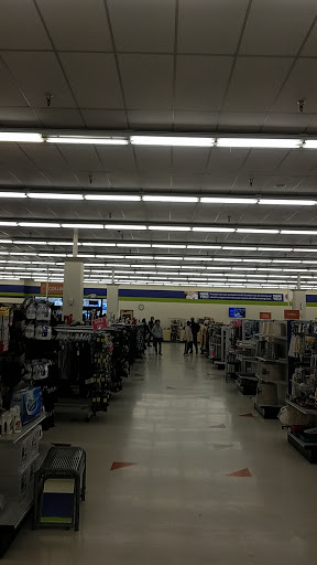 Thrift Store «Goodwill», reviews and photos, 14500 15th Ave NE, Shoreline, WA 98155, USA