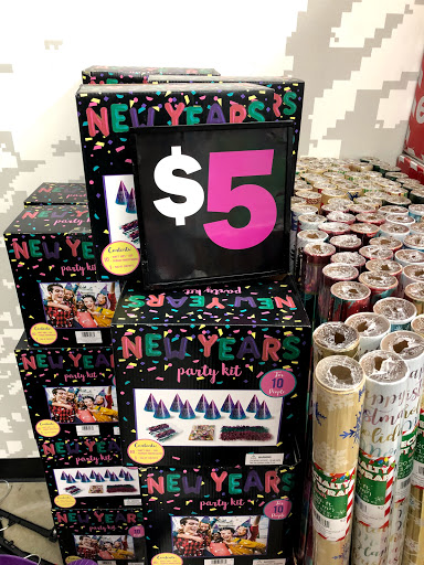 Variety Store «Five Below», reviews and photos, 7400 W 191st St, Tinley Park, IL 60487, USA